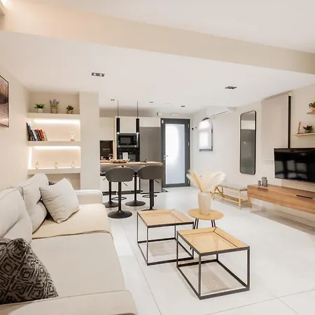 Apartament Little Lux - Cozy Escape By Mana Gers